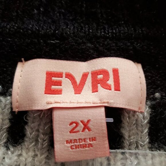 NWT EVRI  2X Black Print Knit Pullover Long Sleeve Oversized Cozy Sweater - Picture 2 of 10